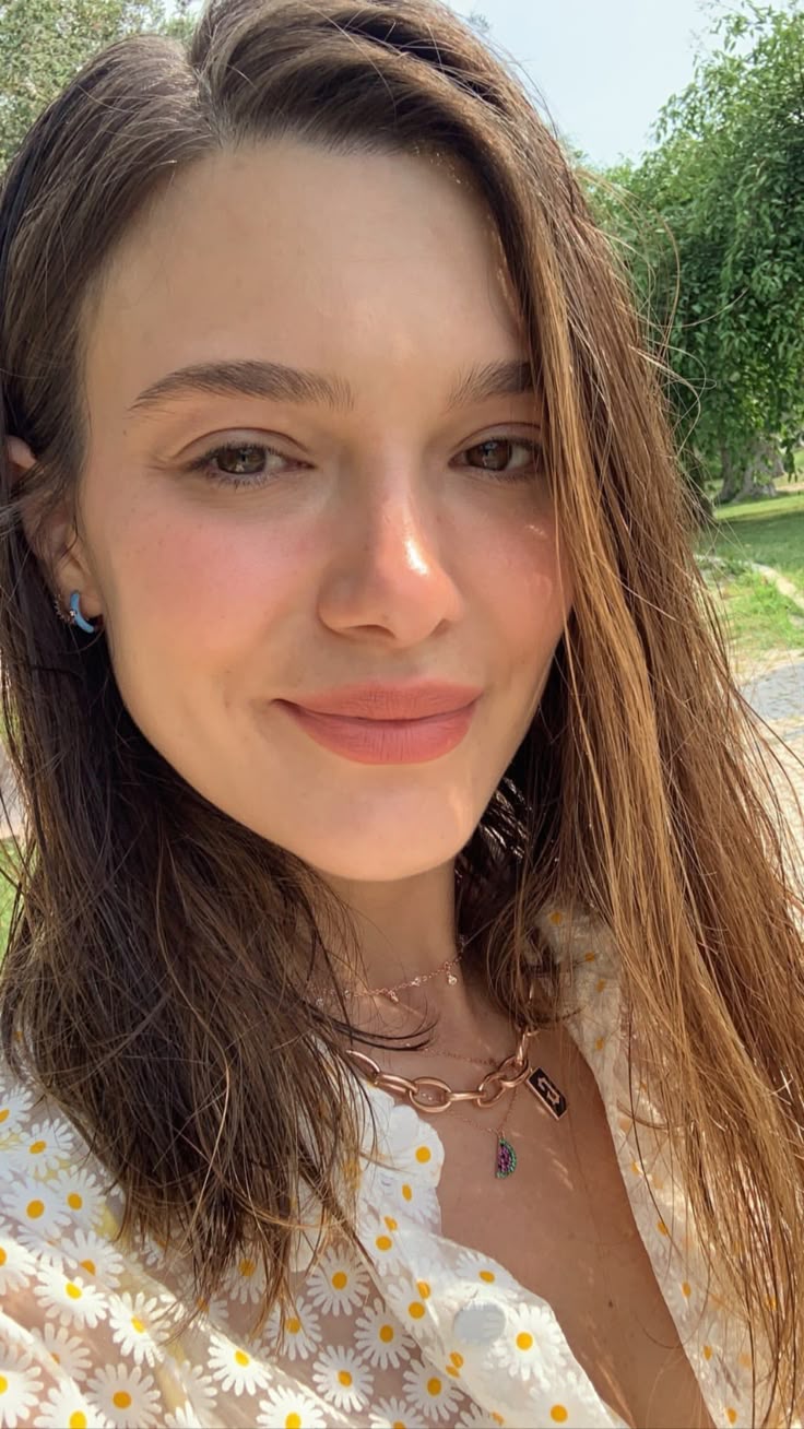 Emily R.
